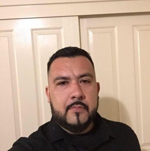 Meet your Posher, Emanuel